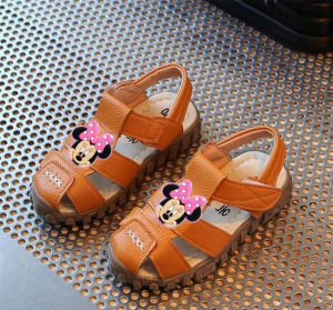 Sandałki dziecięce z zakrytymi palcami myszka mickey 