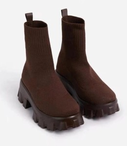 Buty damskie z elastyczną cholewką kozaki na podwyższeniu
