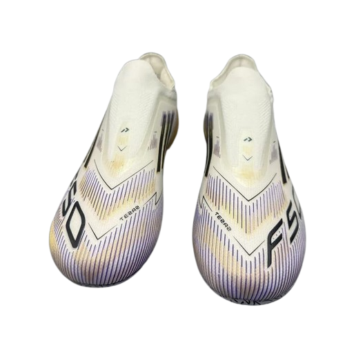 Biało-Fioletowe Buty F50 do piłki nożnej.png